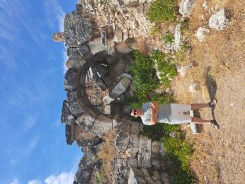 SAHNESİ ESKİMEYEN HİKAYE: AİZANOİ TİYATROSU