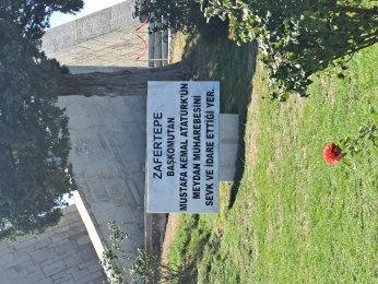 ZAFERİN YÜKSELDİĞİ TEPE : ZAFERTEPE ANITI