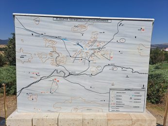 ZAFERİN YÜKSELDİĞİ TEPE : ZAFERTEPE ANITI