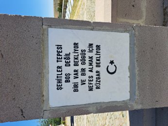 AZİZ RUHLARIYLA VATANI KUCAKLAYAN ŞEHİTLERİMİZ: ASLIHANLAR ŞEHİTLİĞİ