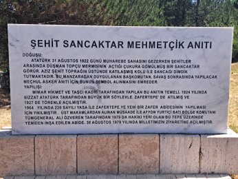 SANCAĞIN ARDINDA SAKLI VEFA: ŞEHİT SANCAKTAR MEHMETÇİK ANITI