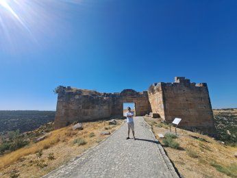 YOLDA KEŞİF: BLAUNDUS ANTİK KENTİ UŞAK