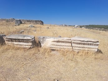 YOLDA KEŞİF: BLAUNDUS ANTİK KENTİ UŞAK