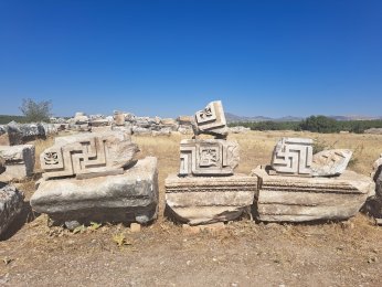 YOLDA KEŞİF: BLAUNDUS ANTİK KENTİ UŞAK