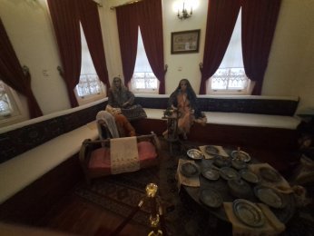 ATATÜRK'ÜN İZLERİ BU EVDE: ETNOGRAFYA MÜZESİ