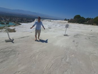 DOĞANIN BEYAZ MUCİZESİ: PAMUKKALE TRAVERTENLERİ