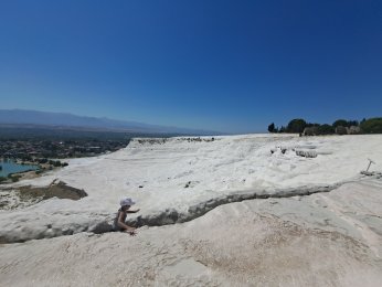 DOĞANIN BEYAZ MUCİZESİ: PAMUKKALE TRAVERTENLERİ