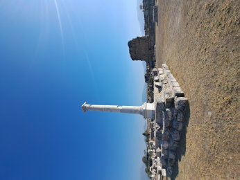 KENDİ BAŞINA BİR DÜNYA: LAODİKYA ANTİK KENTİ