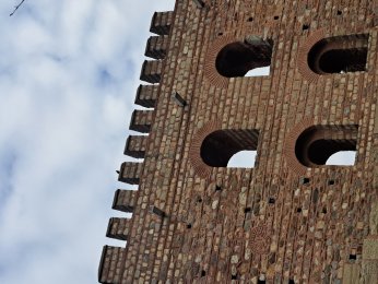 İZMİT KÖRFEZİNİ KORUYAN TARİHİ YAPI: ESKİHİSAR KALESİ