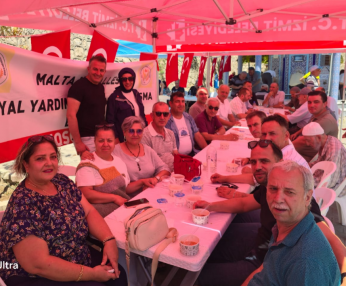 MALTA MAHALLE MUHTARLIĞINDAN AŞURE İKRAMI