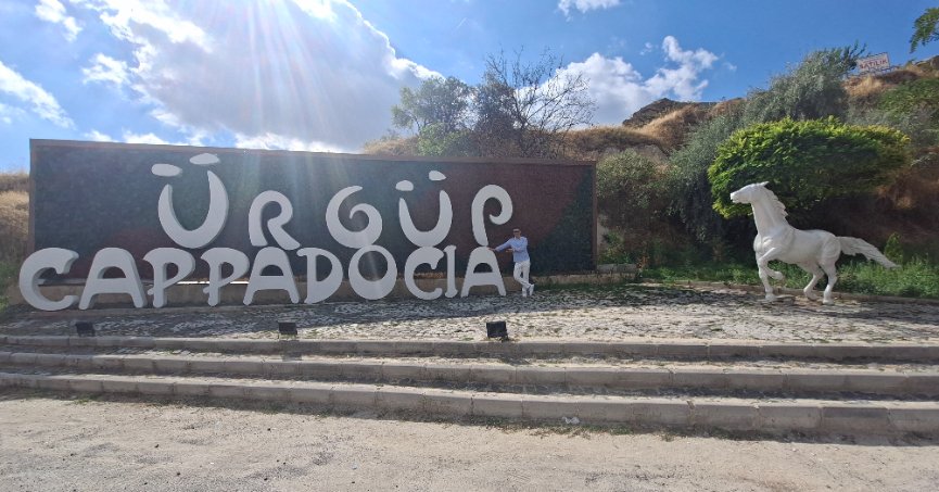 ÜRGÜP'E VARIRKEN GÜZEL KARE