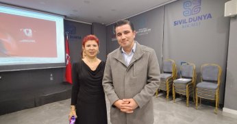 SANAT VE ŞİİRLERLE ATATÜRK'E SAYGI